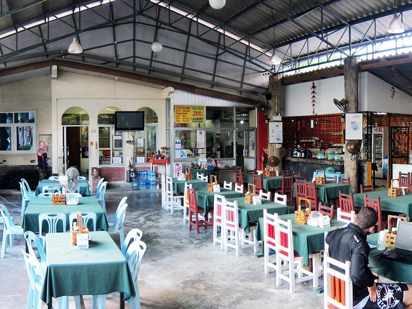 Forest Bungalows & Mama'S Restaurant Chalong Exterior foto